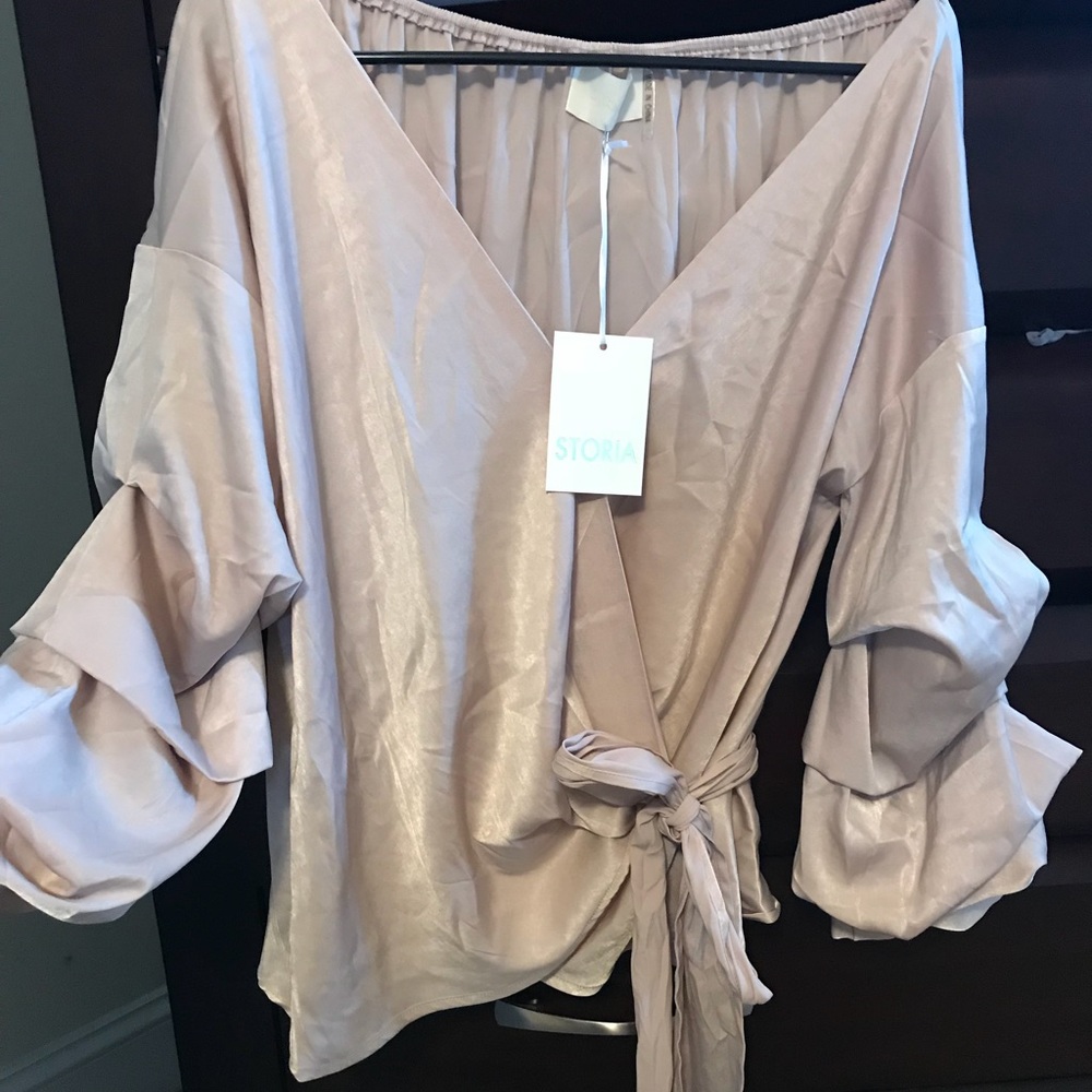 Peasant style top